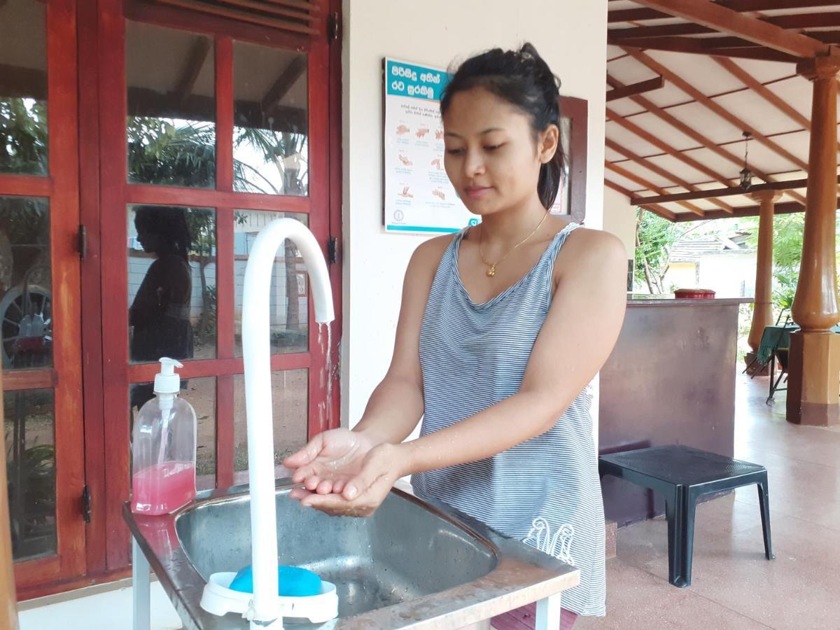 Saubagya Inn Anuradhapura Dış mekan fotoğraf