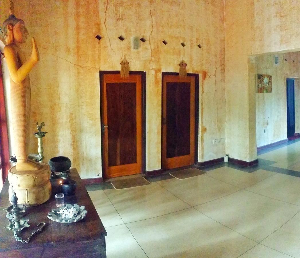 Saubagya Inn Anuradhapura Dış mekan fotoğraf