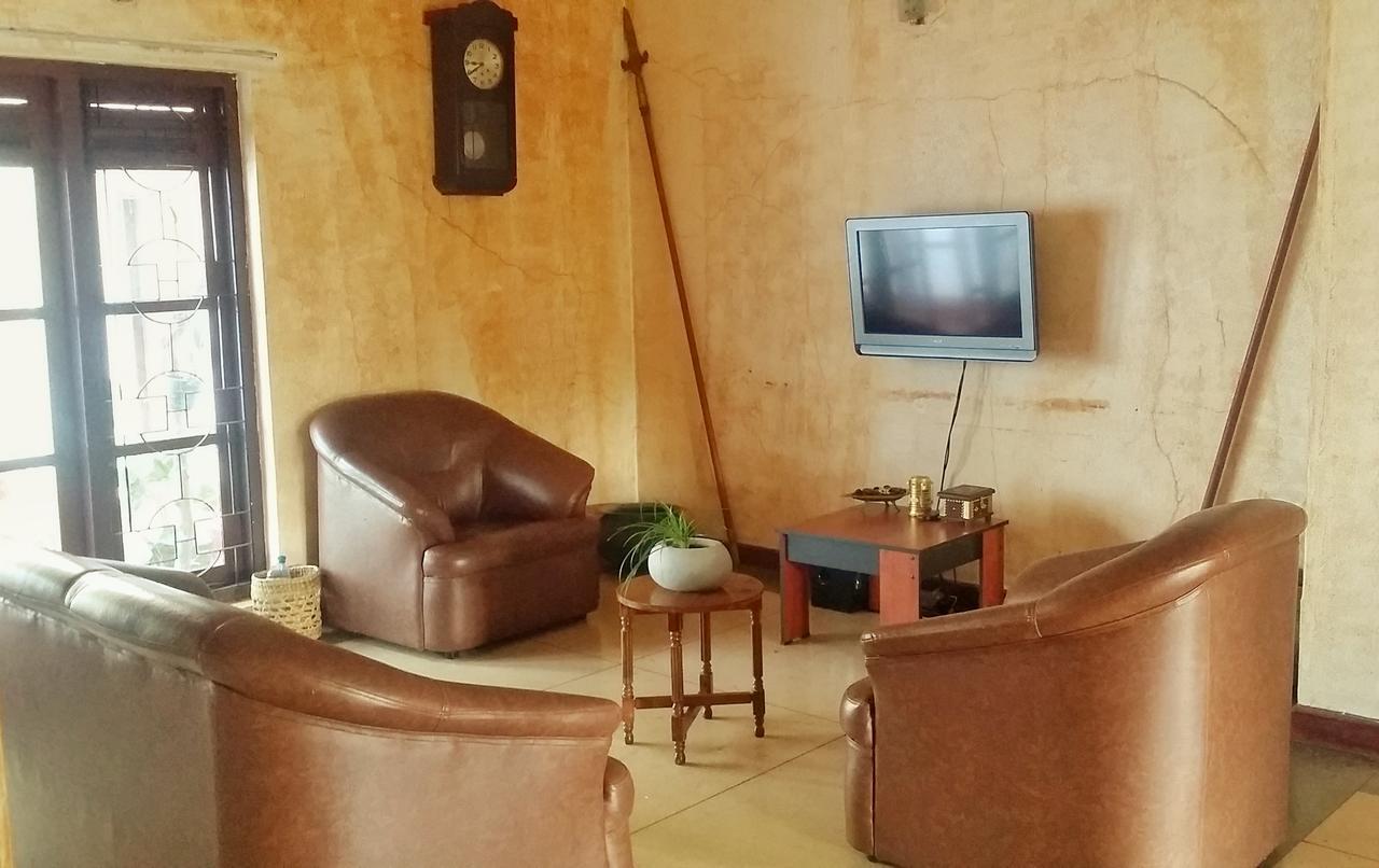 Saubagya Inn Anuradhapura Dış mekan fotoğraf