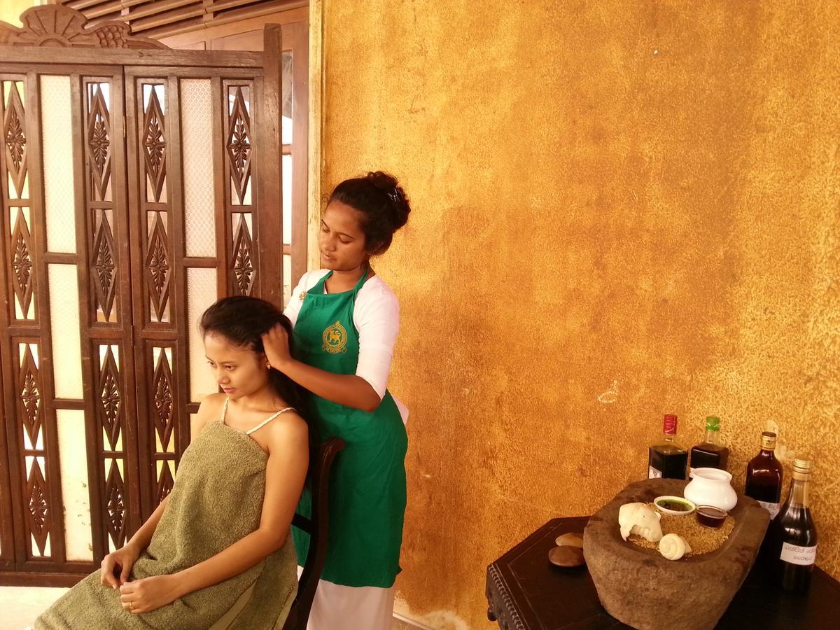Saubagya Inn Anuradhapura Dış mekan fotoğraf